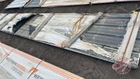 Approx 13 pcs of 290" tin, Color: Jet Black, F42 We are NOT RESPONSIBLE for errors in descriptions