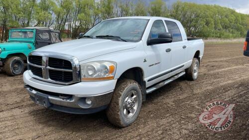 2006 Dodge Ram 2500 Mega Cab, Showing: 283,089, VIN: 3D7KS29C26G232248 F57, Owner: William W Stadnyk, Seller: Fraser Auction _________________ **Keys & TOD - Office**