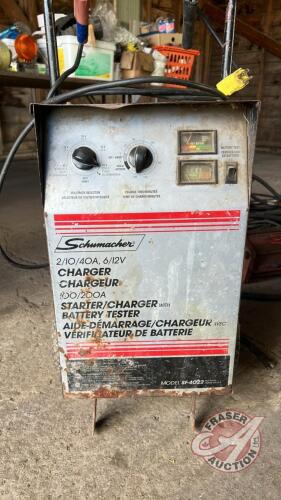 Schumacher Battery charger