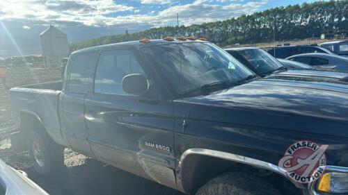 2001 Dodge Ram 2500 Laramie SLT, 215,453 showing, VIN#1B7KF23641J506932, F130, Owner: Sheriff Services, Seller: Fraser Auction_______________ **Keys & Letter - Office**