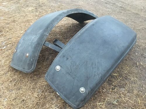 *16” CaseIH or NH front poly fenders