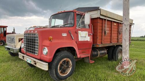 1975 Ford F-700 S/A Grain Truck, 83,392 Showing, VIN: N70EVV71733, Owner: Sheldon D Rapley, Seller: Fraser Auction ______________________