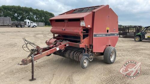 IH 3650 Rnd Baler, S/N U001092, H56 **Monitor in office shed**