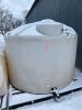 *1250-gal poly tank, White w/2” Banjo valve