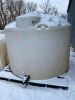 *1250-gal poly tank, White w/2” Banjo valve - 2