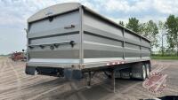 1995 30' Cross Country T/A end dump grain trailer, SAFETIED, VIN: 2P9FD22879M014128, H83, Owner: Fotheringham Farms Ltd., Seller: Fraser Auction _____________________ **TOD/Safety in office**