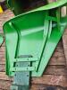 Set of 2 John Deere flat top fenders including mounting brackets - 10