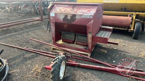 40' Valmar 2055 Airflo granular applicator, S/N E333, H108 **Control box - Office Shed**