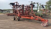 23' IH 55 Chisel plow tillage, H115