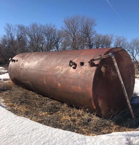 *approx 10,000-gal metal fuel tank