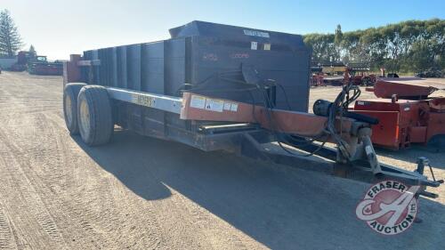 Meyer's M700 T/A manure spreader, S/N 1676097, H152 **Control box - Office Shed**
