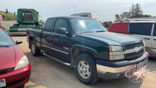 2005 Chevrolet Silverado 1500 Special Edition EXT cab pickup truck, 192,956 showing, VIN: 2GCEK198B751275306, H179, Owner: George Huebner, Seller: Fraser Auction _________________________ **Keys and TOD in office**