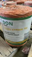 Ball of Don Sumo Xtreme 700 baler twine for lg sqr balers, H134