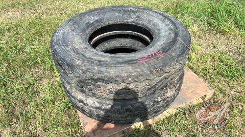 USED 10.00R20 Semi Tire