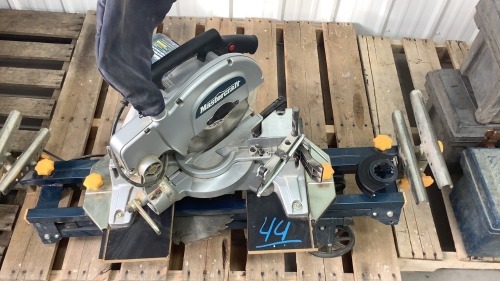 10" Mastercraft compound miter saw