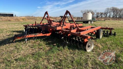 20’ Hutchmaster tandem disc, S/N 063257