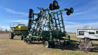 JD 1820 air drill and JD 1910 air cart, Air drill S/N X700214, Air Cart S/N H700338