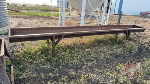 16’ HD metal feed trough