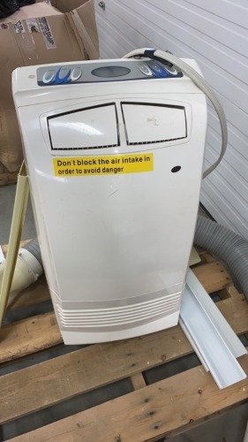 USED RnStar 12,000 BTU Portable Air Conditioner