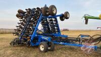 40’ NH P2080 Air disc planter, S/N YHS075030