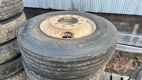 (4) 11R22.5 tires on rims, (D)