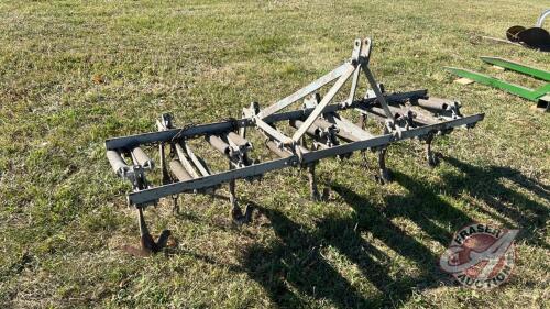 7&rsquo; 3pt cultivator