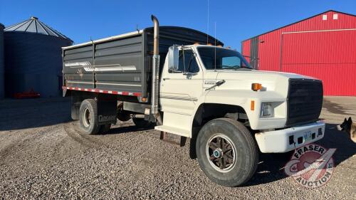 1991 Ford F800 s/a grain truck, 283,157 showing, VIN: 1FDPK84A7MVA23421, Owners: Arnold H Jameson, Warren H Jameson, Seller: Fraser Auction ________________________