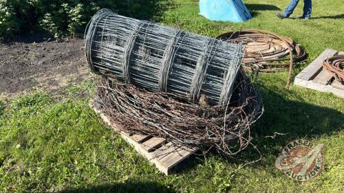 Pallet w/ asst’d page and barbed wire (used)