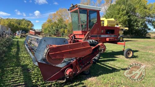 19’ IH 4000 swather, S/N 003922