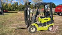 Clark C15 dsl forklift, S/N P152D-0031-9676