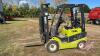 Clark C15 dsl forklift, S/N P152D-0031-9676