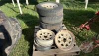 Pallet w/ trailer rims,