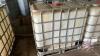 1000L poly tote w/crate - 2