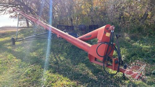 Brandt 1060 pto swing hopper auger