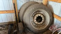 12.4-30SL single rib tire on CaseIH Magnum rim