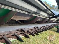 30' JD 930 Header, S/N 636118, K44