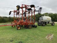 36' Bourgault 8800 Air Seeder w/ Bourgault 3195 Dual Compartment Air Cart, S/N 4451, K34