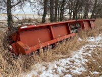 *24’ IH 810 Str cut Header, s/n030117