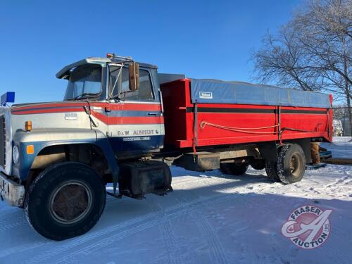 1976 Ford Grain Truck, 42598 kms showing, VIN: R80BVV72849, K79, Owner: , Seller: Fraser Auction ______________________