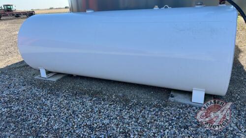 Westeel 1000 gal fuel tank, NO pump, S/N 67-19-02626