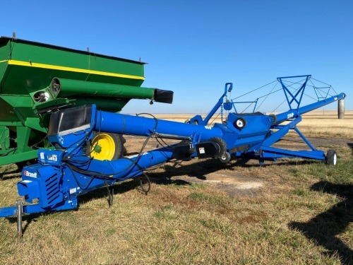 Brandt 13"x70' HP swing hopper PTO auger