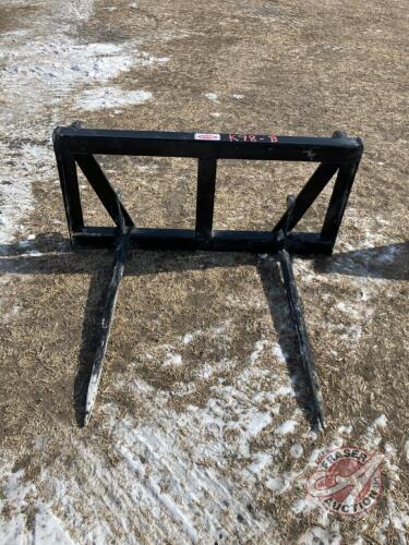 New 32" tine Walco Bale Spear Tractor Mount, K98