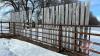 30&rsquo; 5 bar free standing combo panel w/ windbreak boards (some boards missing) - 2