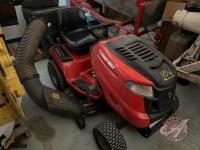Troy built TB2246 ride on lawnmower