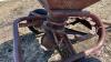 Spin spreader - 7