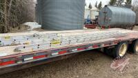 32&rsquo; Featherlite aluminum extension ladder