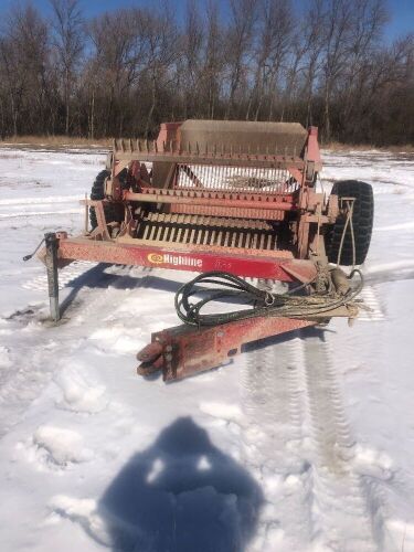 Highline hyd drive rotary stone picker w/hyd hitch (For more information contact Justin 204-648-5334)