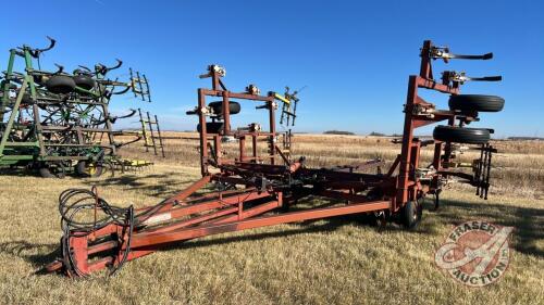 28&rsquo; Wilrich cultivator