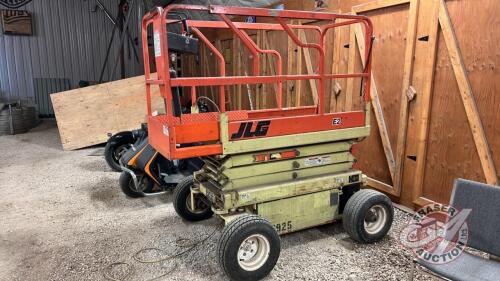 JGL 932-E2 electric man lift,