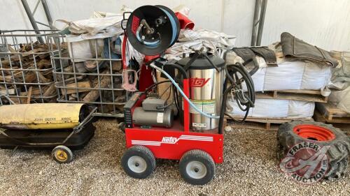 Hotsy hot water pressure washer w/ hose reel (needs repair)